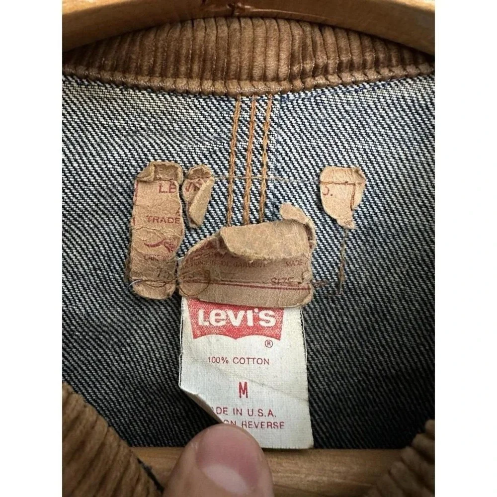 Levis see labels